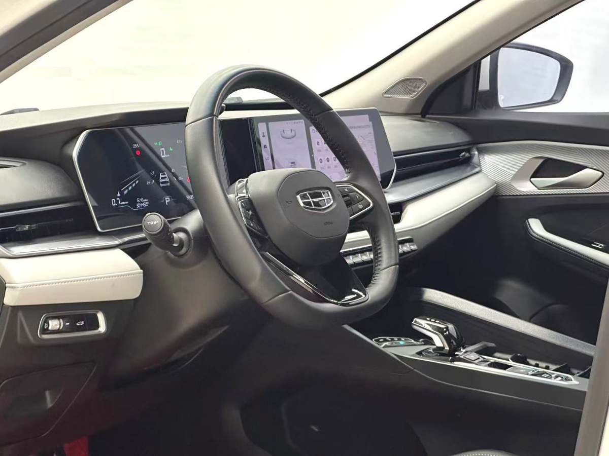 GEELY Binray 2024 car image #4