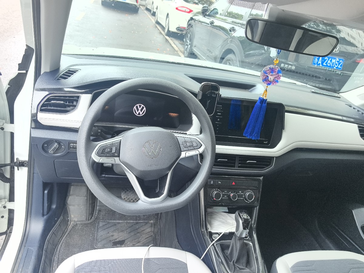 Volkswagen Tharu 2026 #7 Volkswagen Tharu 2026 car image #7