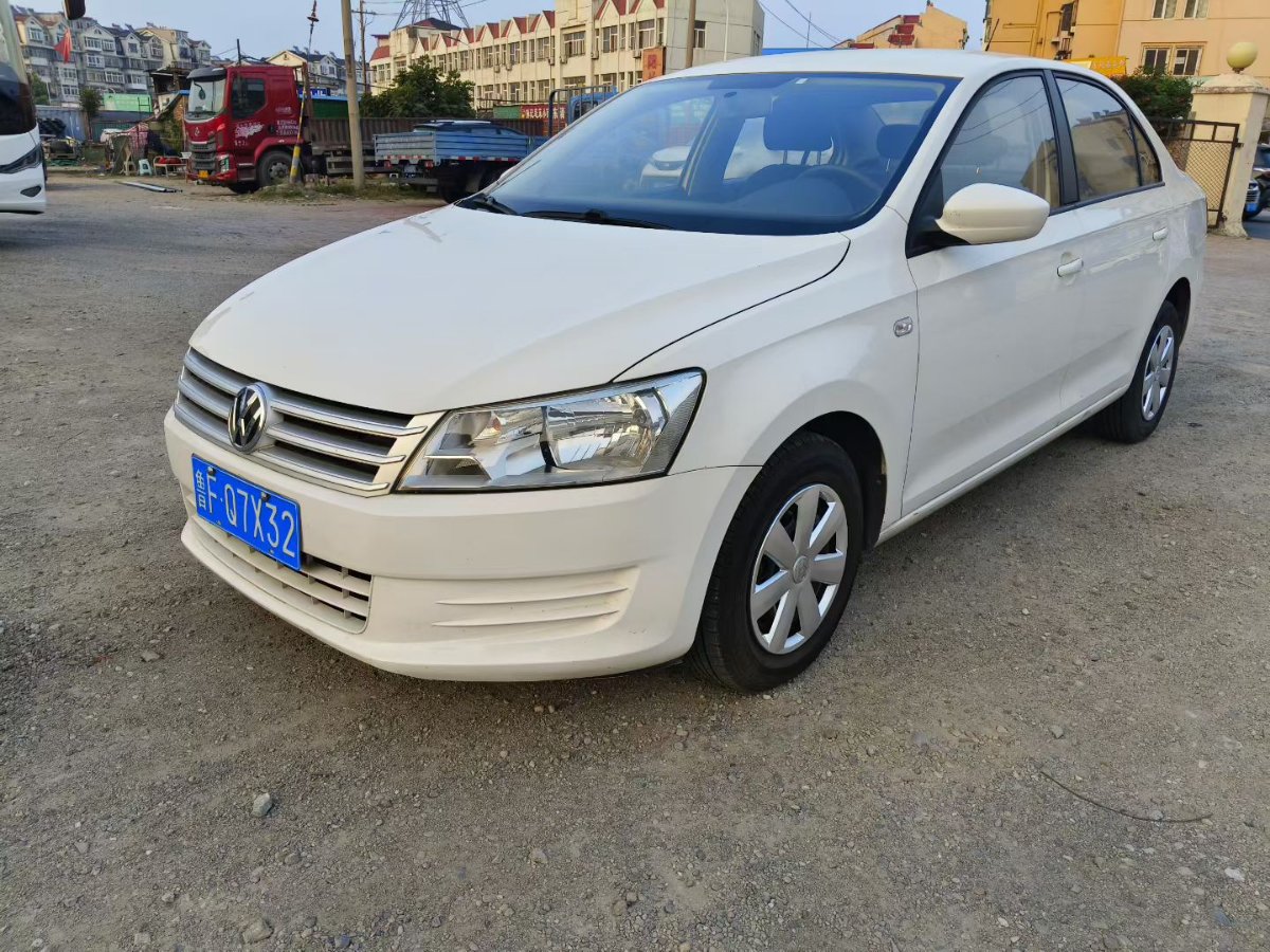 Volkswagen Santana 2015 car image #3