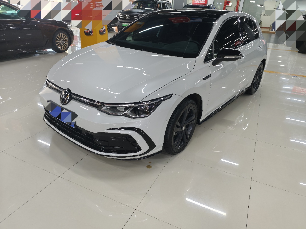 Volkswagen Golf 2022 car image 