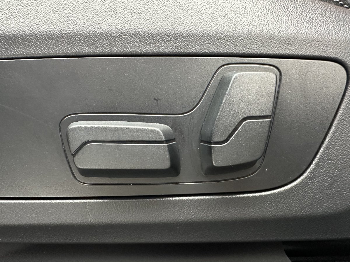 BMW X1 2023 car image #12