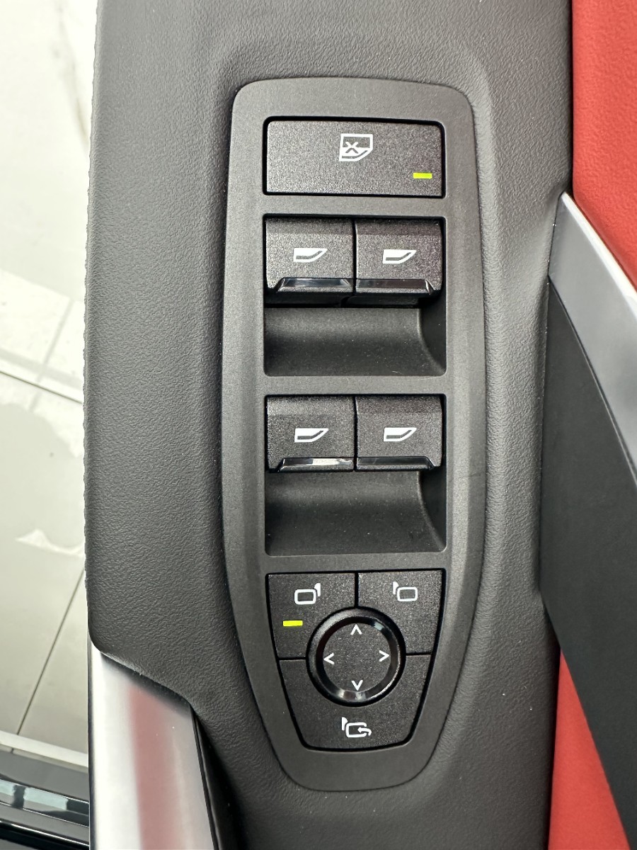 BMW X1 2023 car image #11