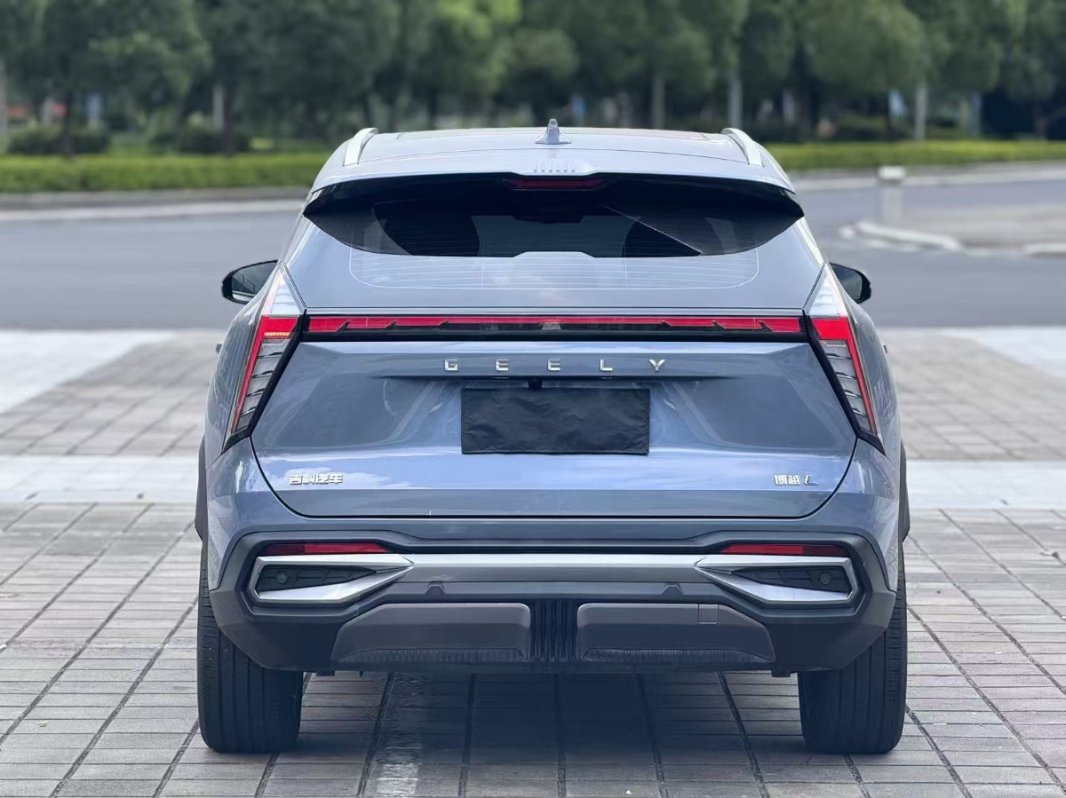 GEELY Boyue L 2023 car image #8