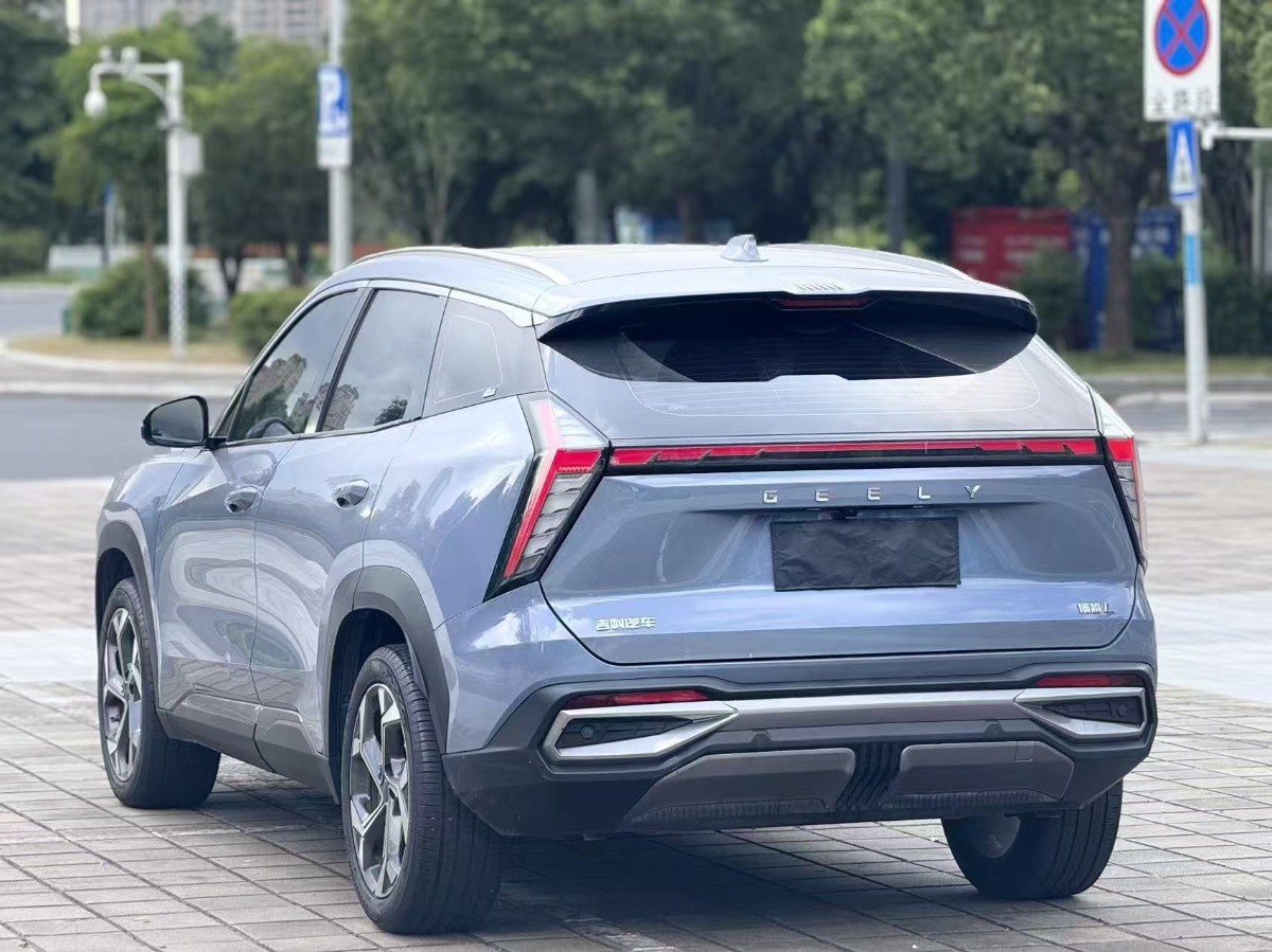 GEELY Boyue L 2023 car image #9