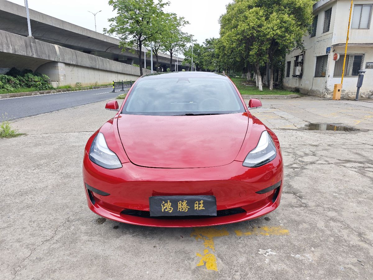 Tesla Model 3 2020 car image #2