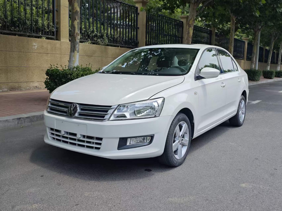 Volkswagen Santana 2015 Volkswagen Santana 2015 car image