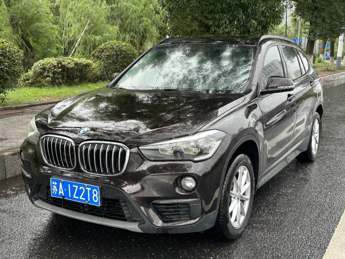 BMW X1 2017 BMW X1 2017 car image