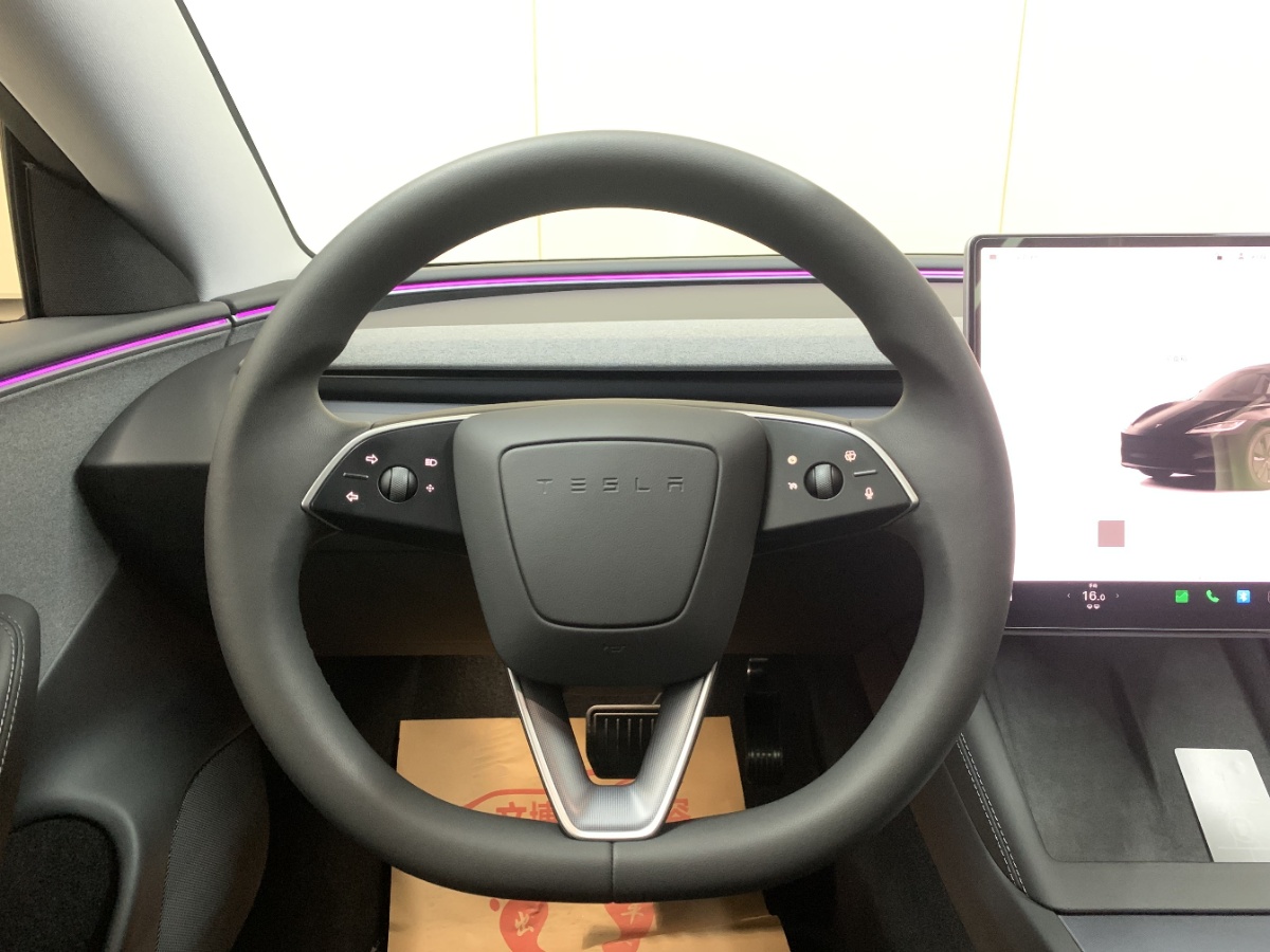Tesla Model 3 2025 #16 Tesla Model 3 2025 car image #16
