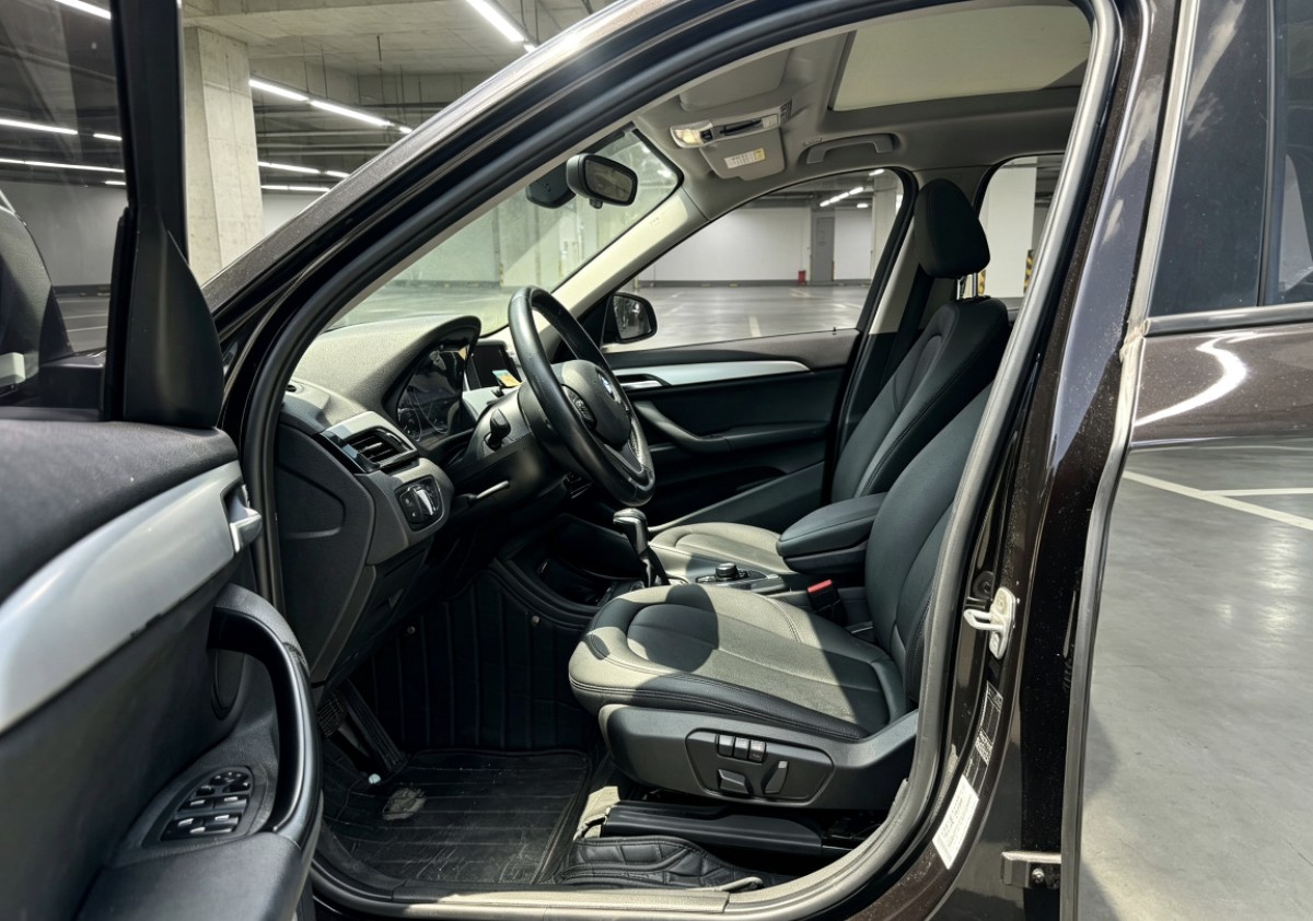 BMW X1 2018 #6 BMW X1 2018 car image #6
