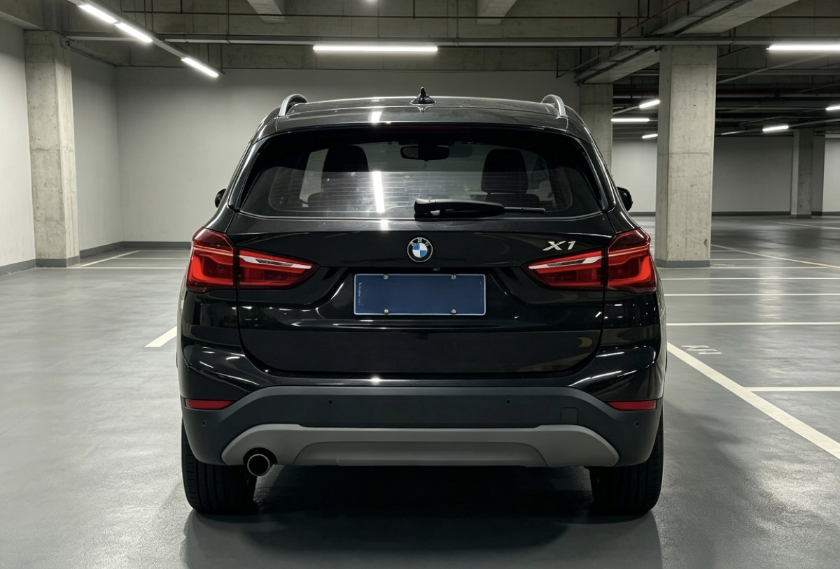 BMW X1 2018 #3 BMW X1 2018 car image #3