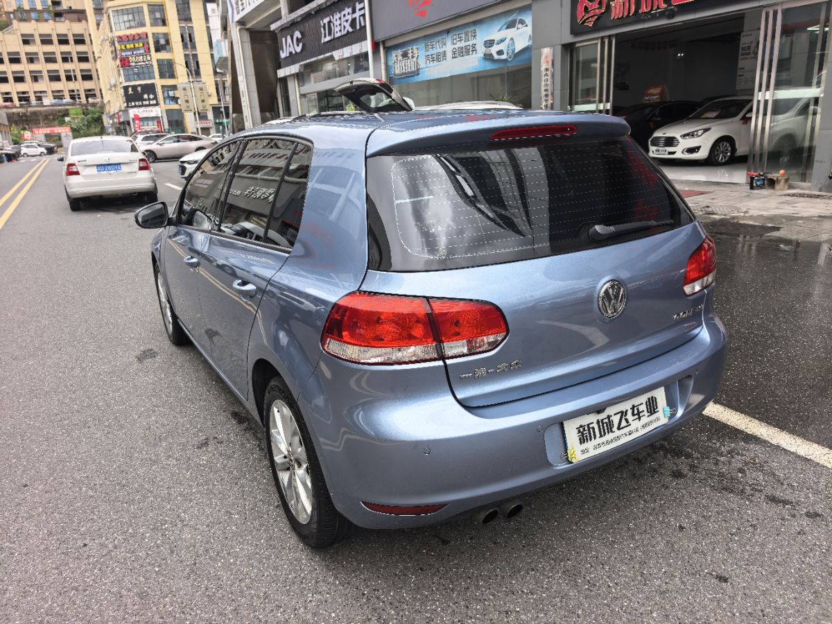 Volkswagen Golf 2013 car image #7