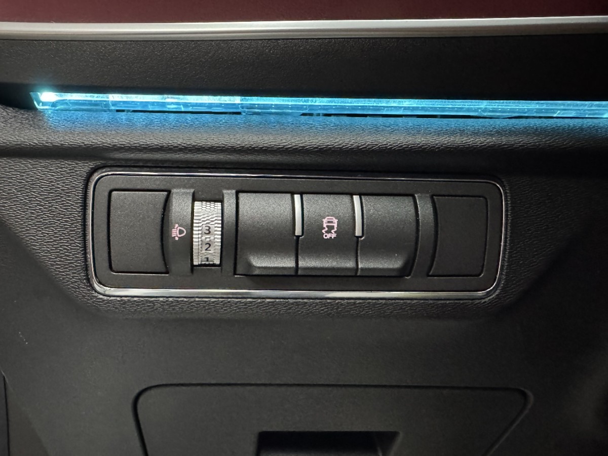 Jetour X70 PLUS 2023 #14 Jetour X70 PLUS 2023 car image #14
