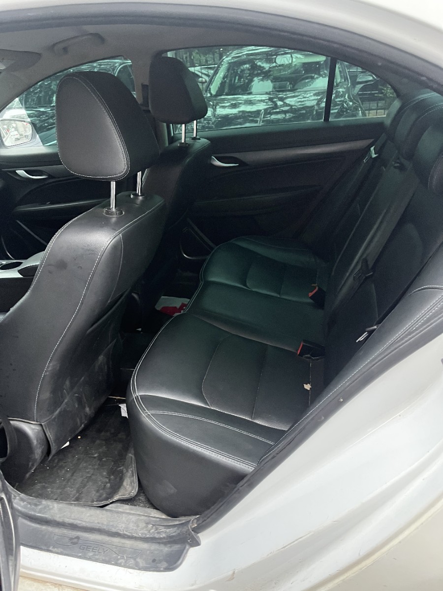GEELY Emgrand New Energy 2018 #6 GEELY Emgrand New Energy 2018 car image #6
