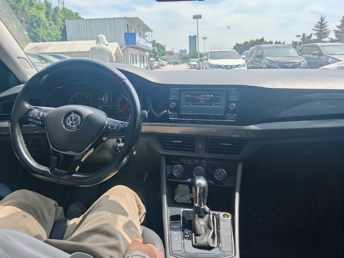 Volkswagen Bora 2019 #8 Volkswagen Bora 2019 car image #8