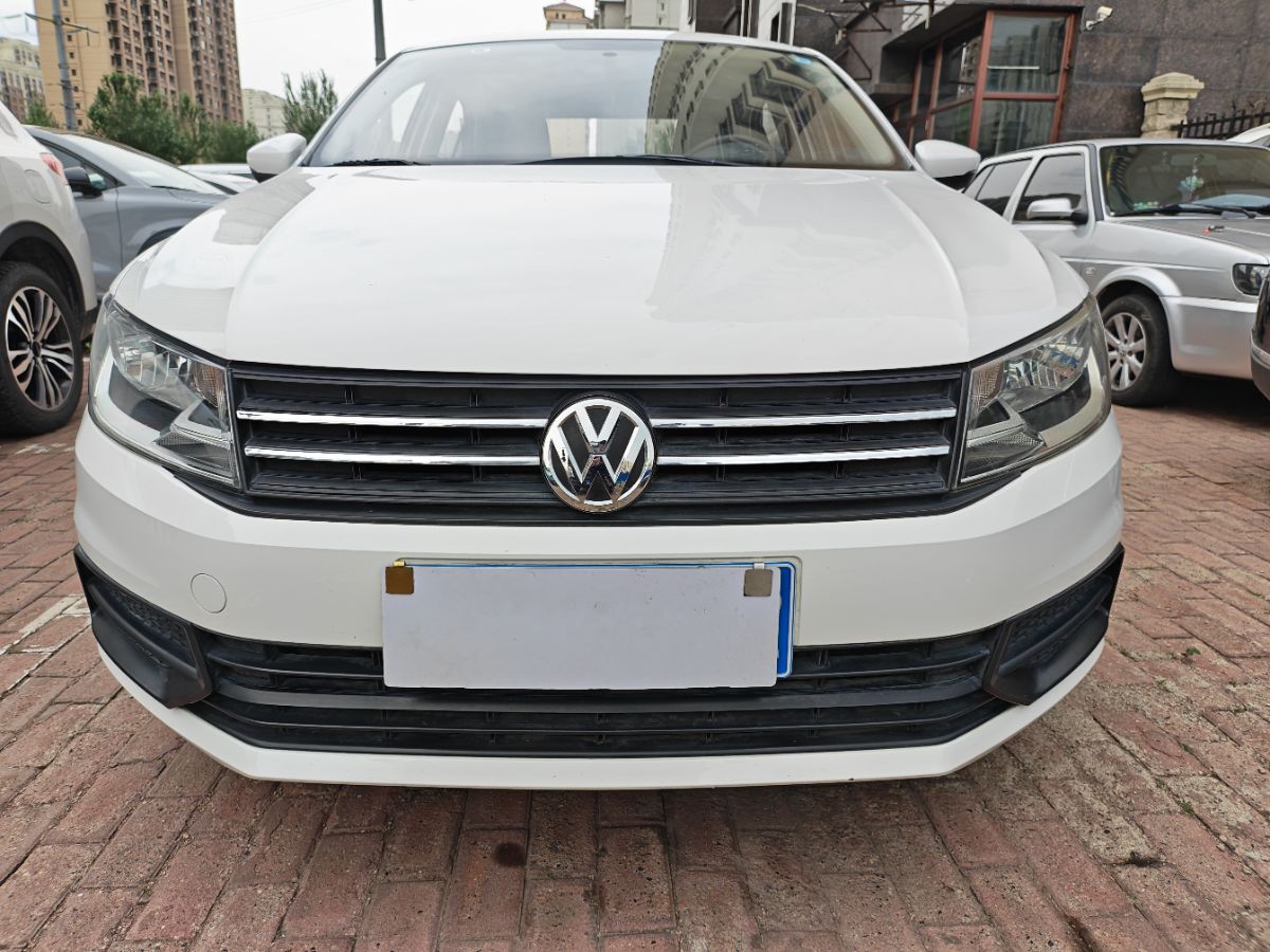 Volkswagen Santana 2021 car image 