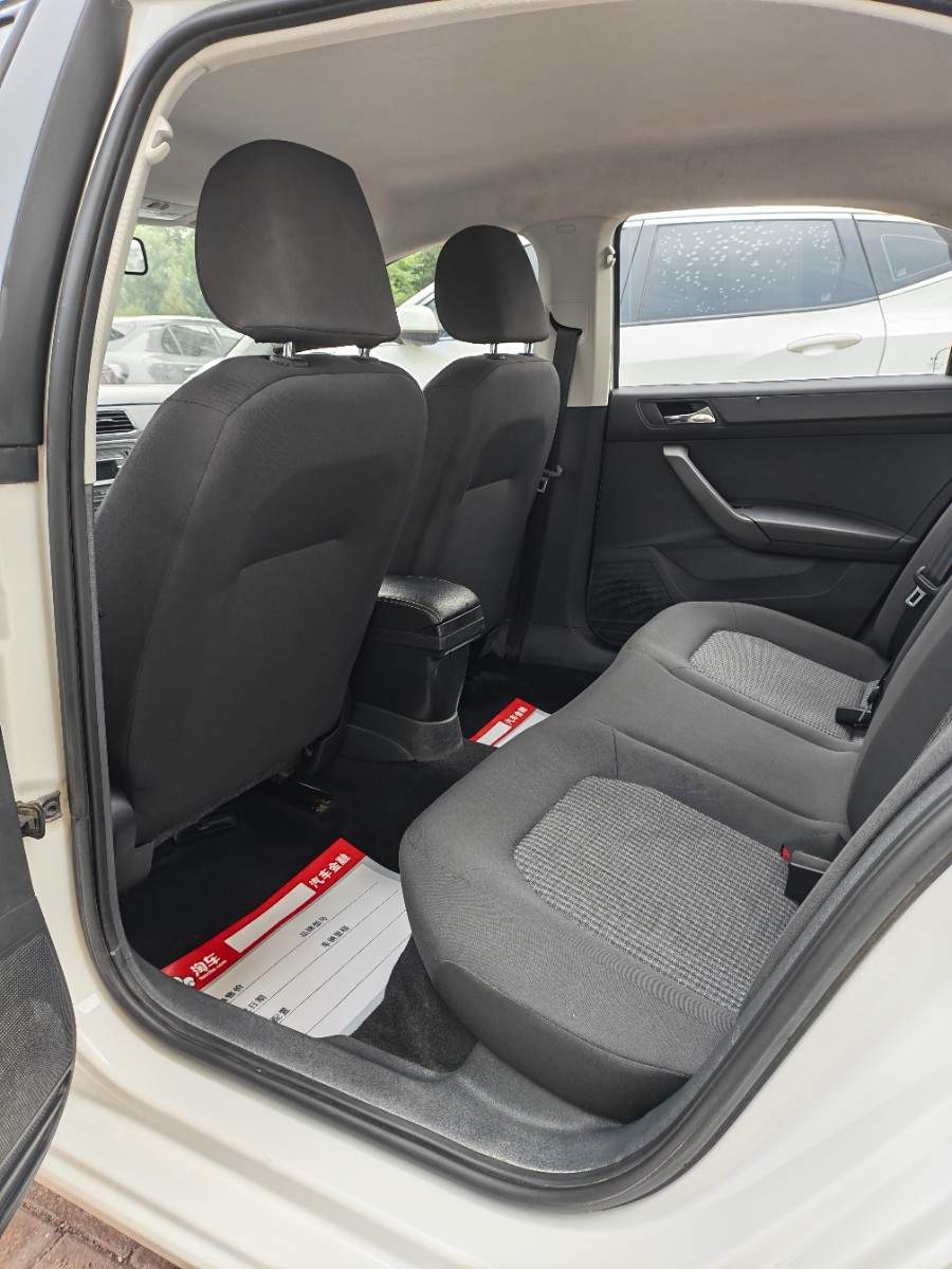 Volkswagen Santana 2021 car image #8