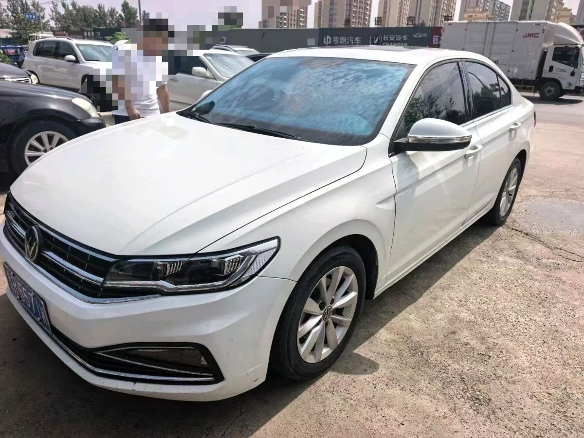 Volkswagen Bora 2021 car image 