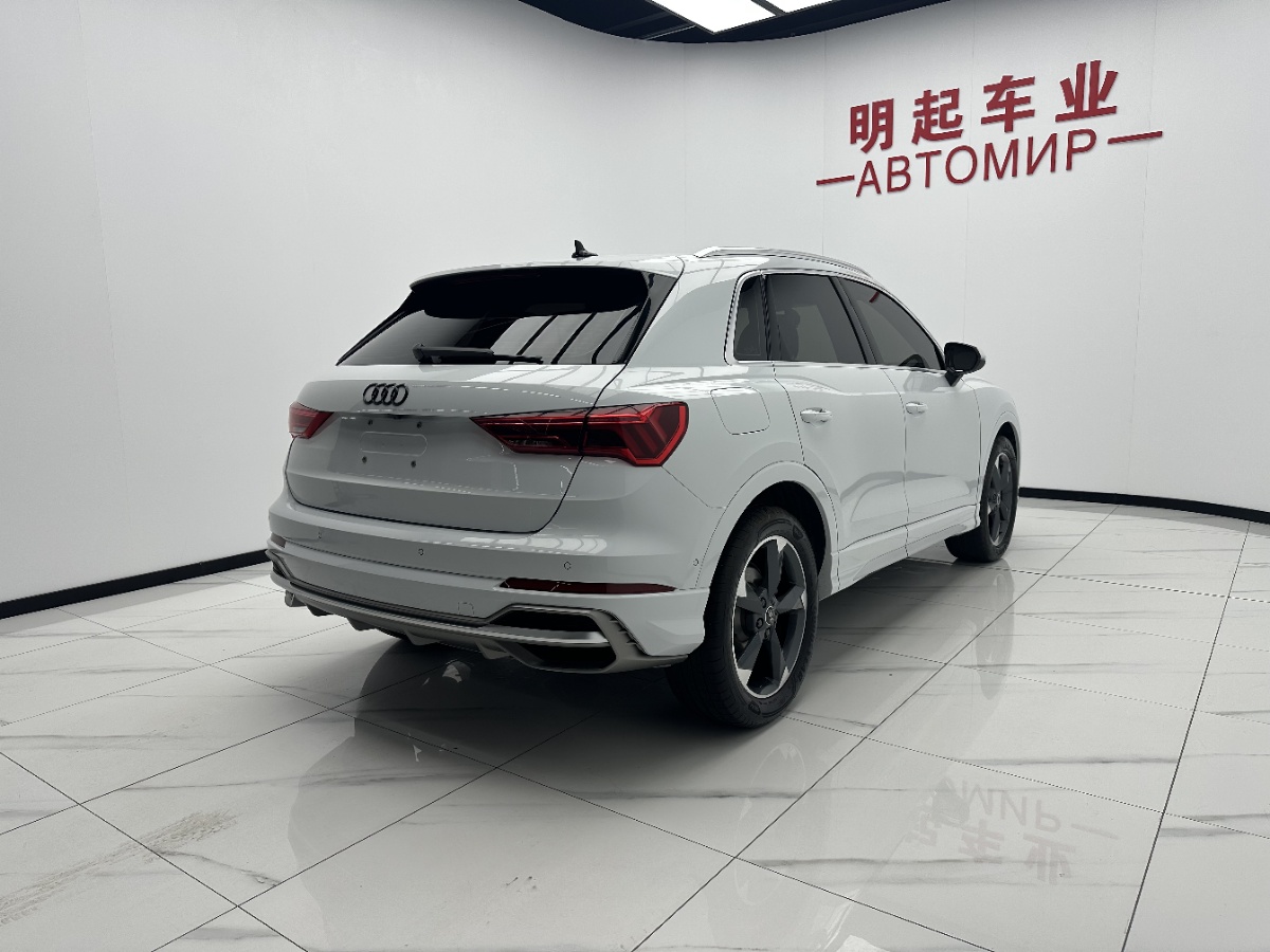 Audi Q3 2023 #9 Audi Q3 2023 car image #9