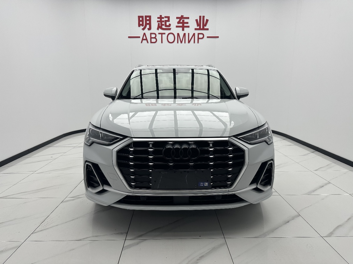 Audi Q3 2023 #2 Audi Q3 2023 car image #2
