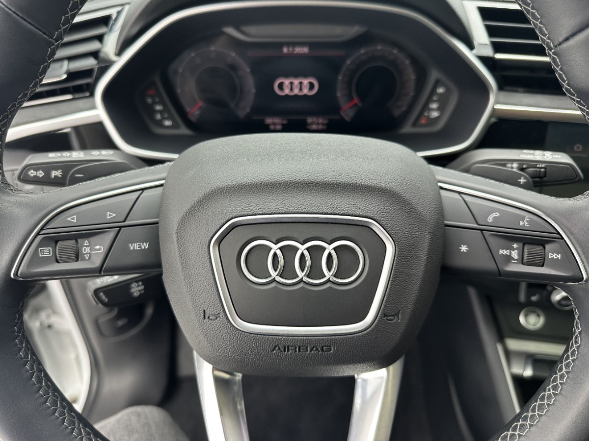 Audi Q3 2023 #13 Audi Q3 2023 car image #13