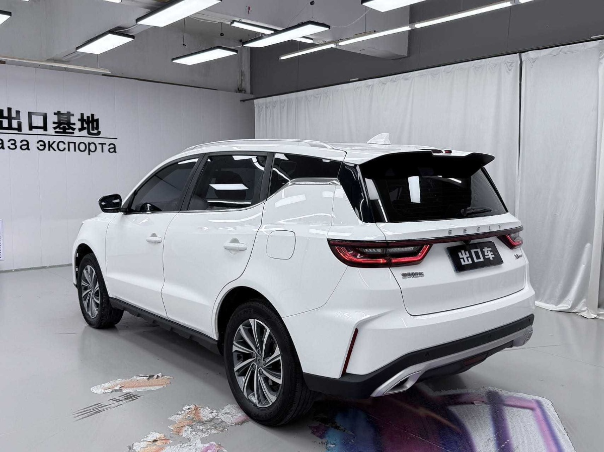 GEELY Vision X6 2022 immagine di auto #4