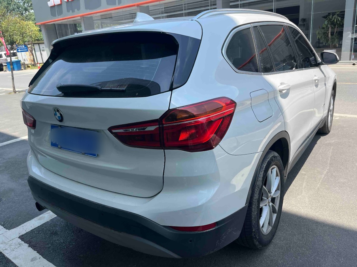 BMW X1 2017 #3 BMW X1 2017 car image #3