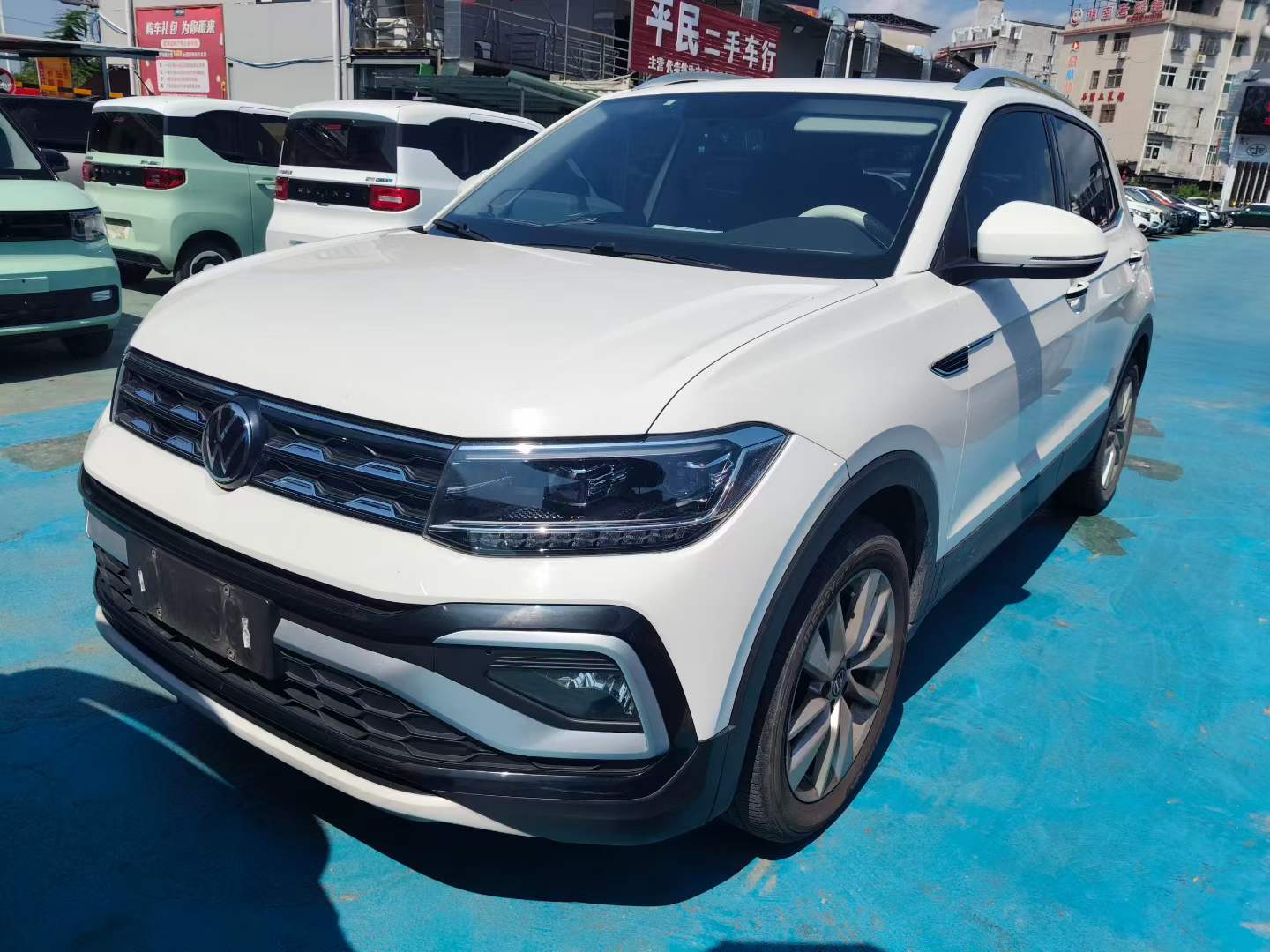 Volkswagen T-Cross 2021 car image 