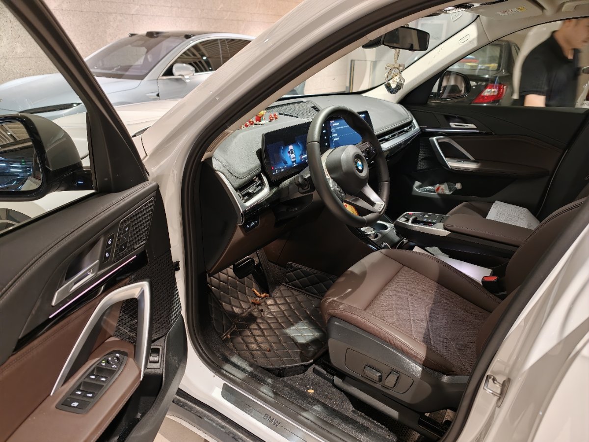 BMW X1 2025 #4 BMW X1 2025 car image #4