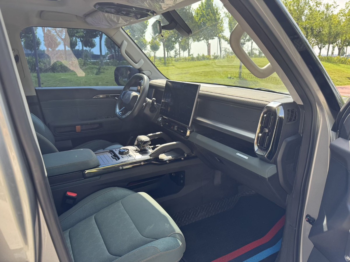Jetour Traveller 2024 car image #13