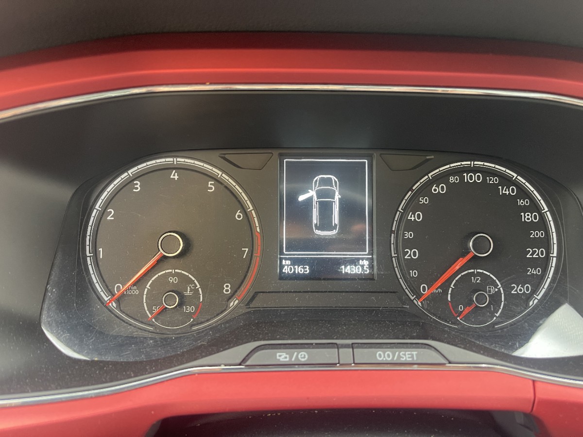 Volkswagen T-Cross 2019 car image #11
