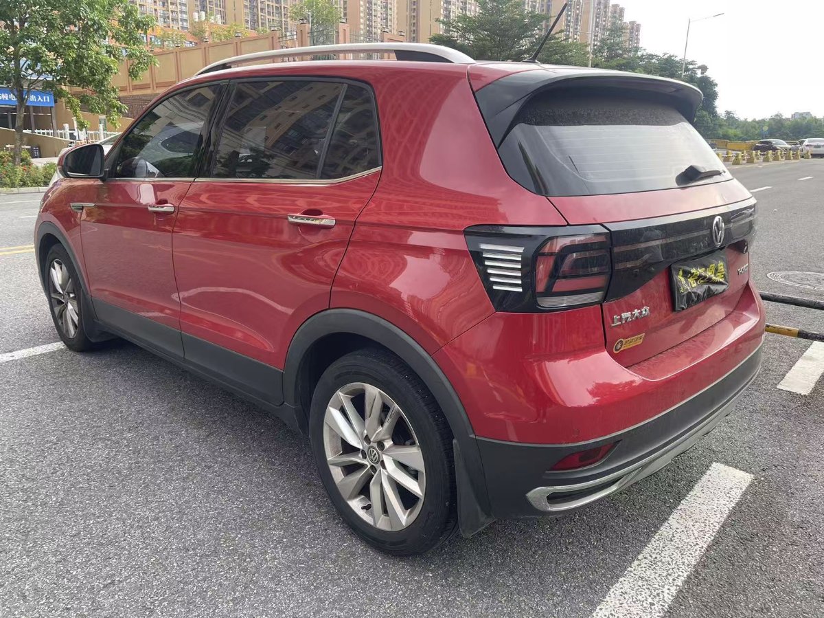 Volkswagen T-Cross 2019 car image #6