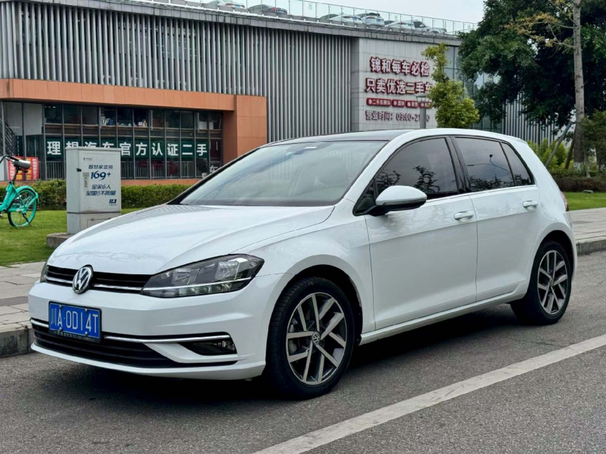 Volkswagen Golf 2018 Volkswagen Golf 2018 car image