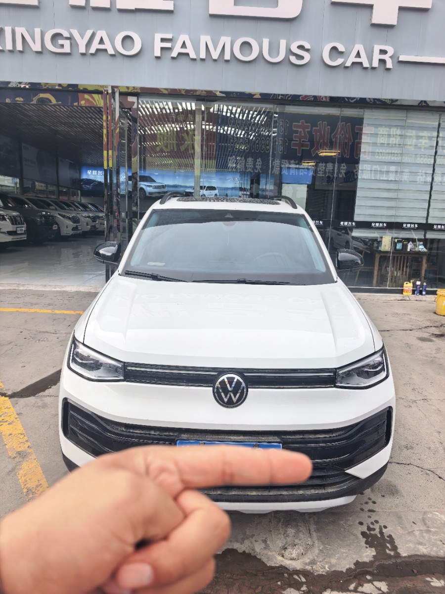 Volkswagen Tharu 2025 car image 