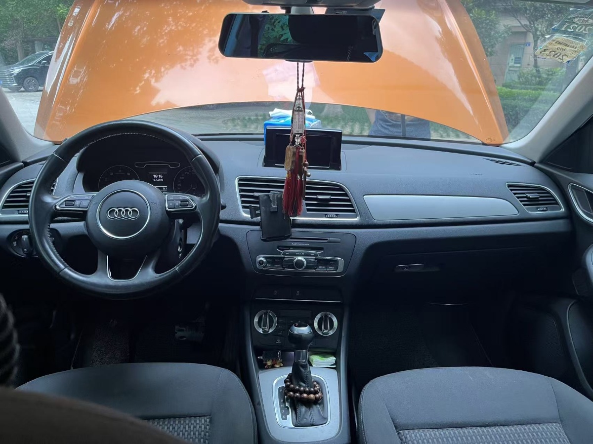 Audi Q3 2015 immagine di auto #5