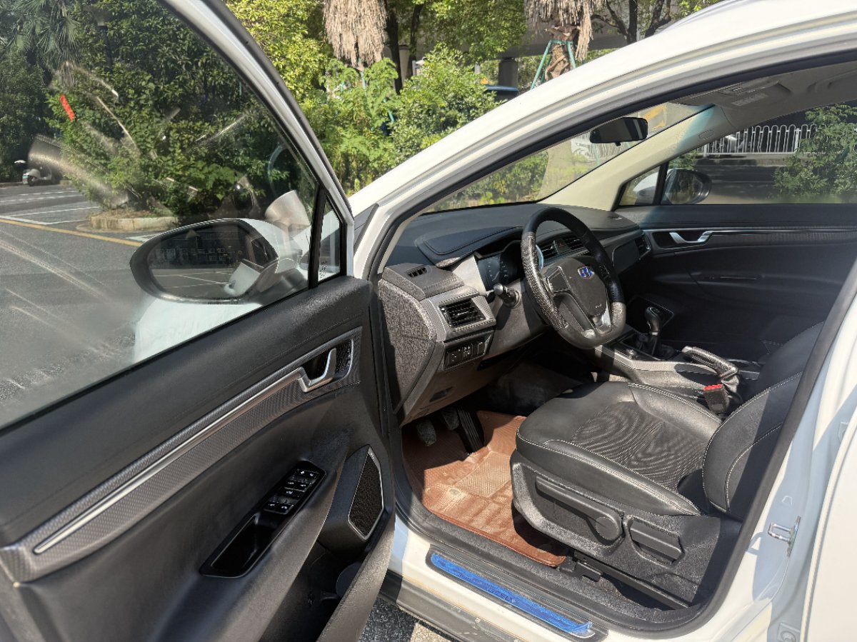 GEELY Emgrand GS 2018 #4 GEELY Emgrand GS 2018 car image #4