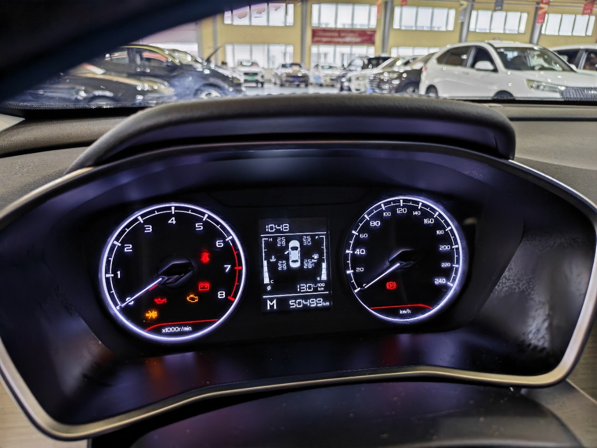 GEELY Coolray 2022 car image #9