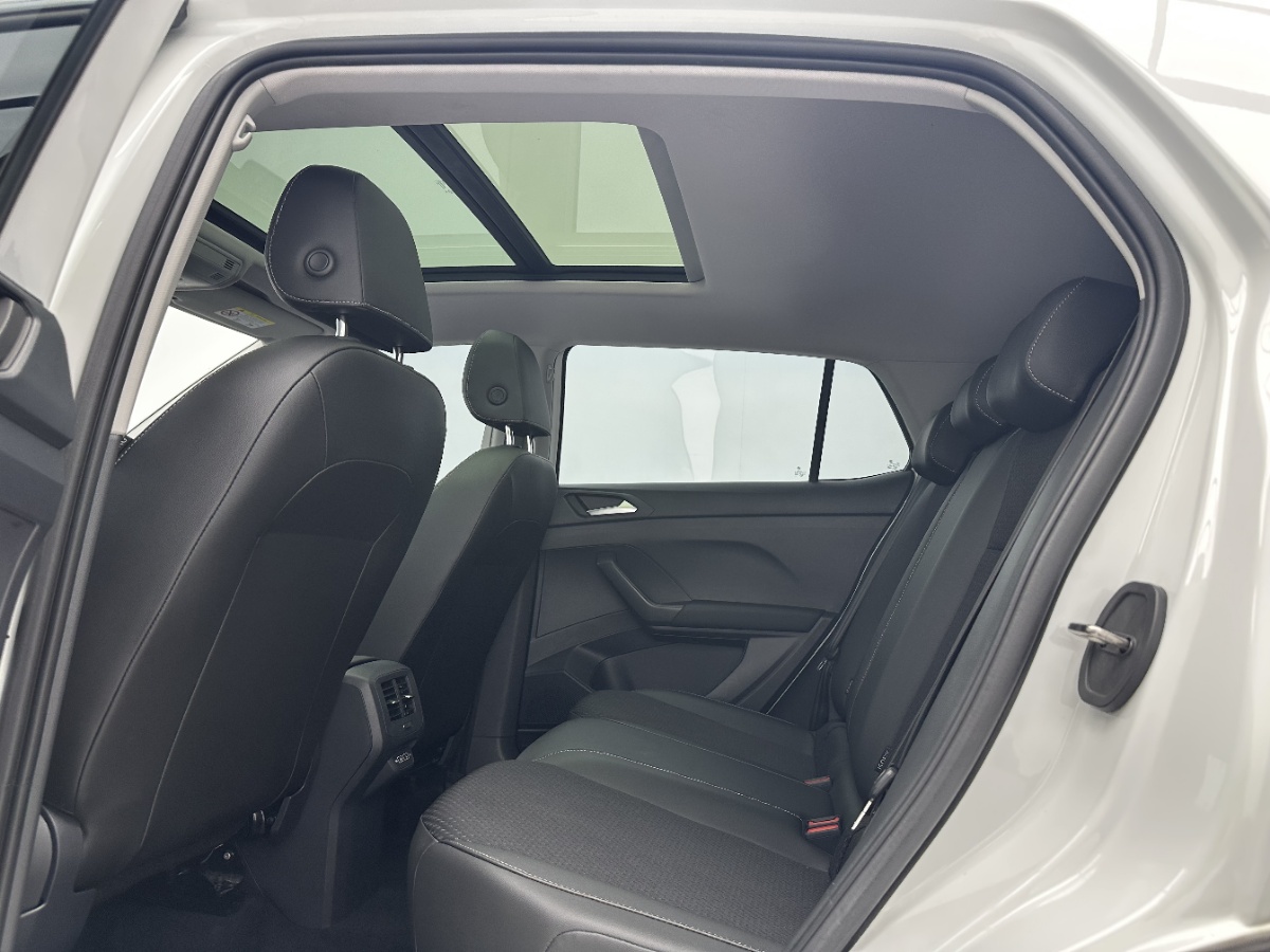 Volkswagen Tacqua 2023 #6 Volkswagen Tacqua 2023 car image #6