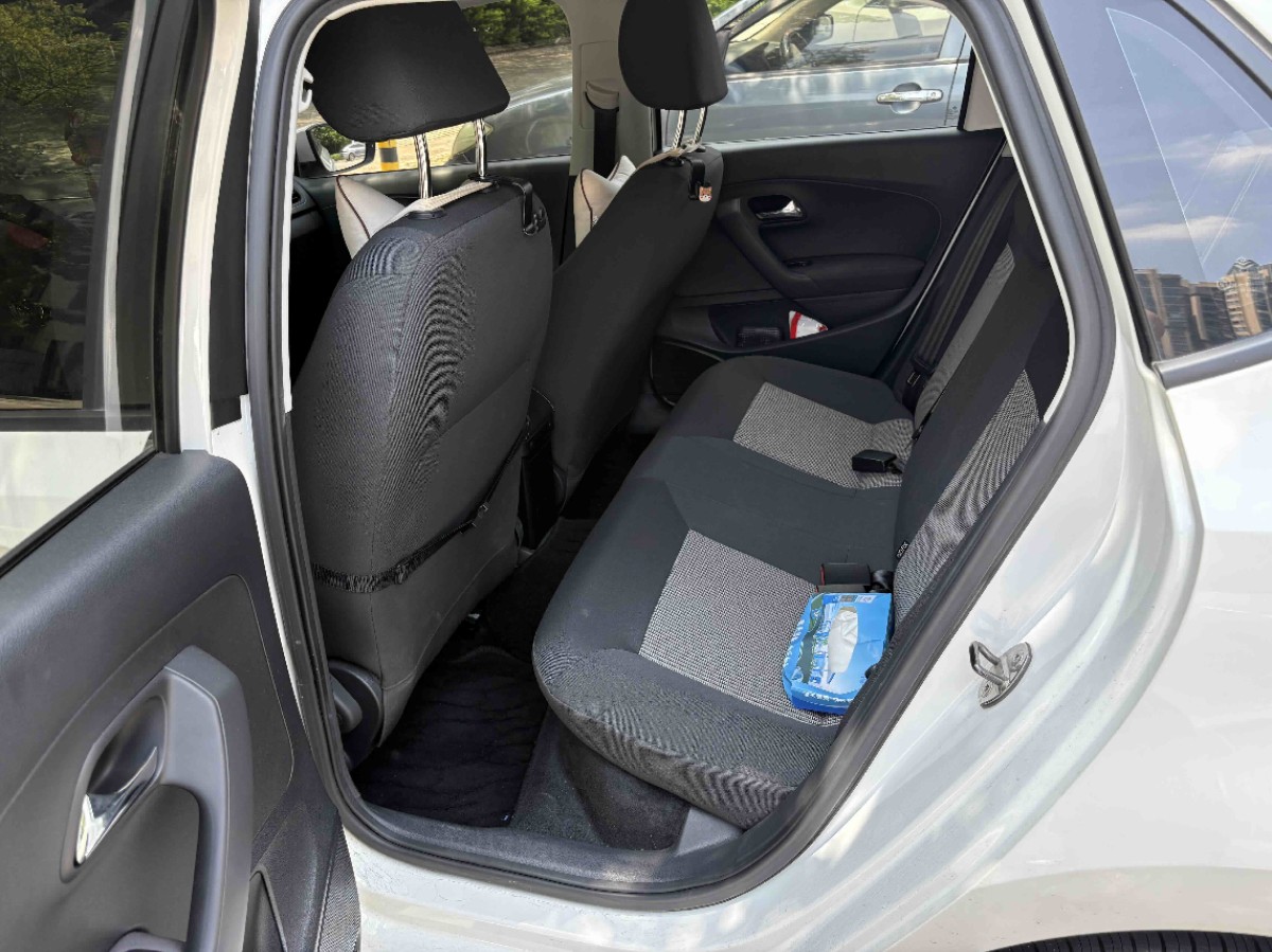 Volkswagen Polo 2019 #3 Volkswagen Polo 2019 car image #3