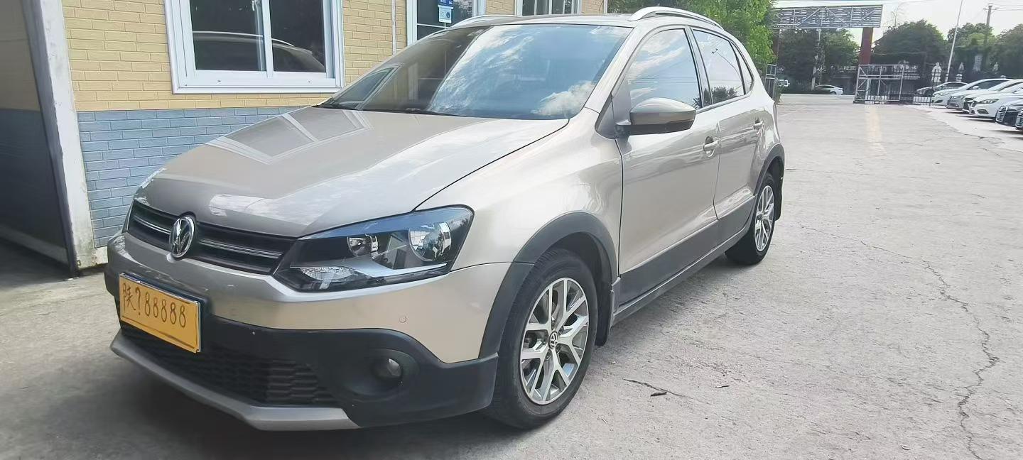 Volkswagen Polo 2016 Volkswagen Polo 2016 car image