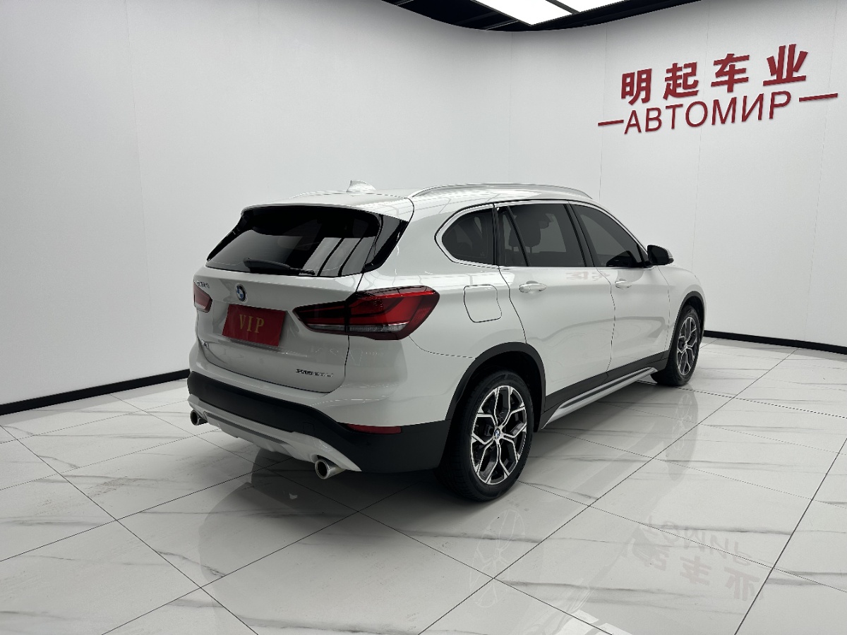 BMW X1 2022 car image #9