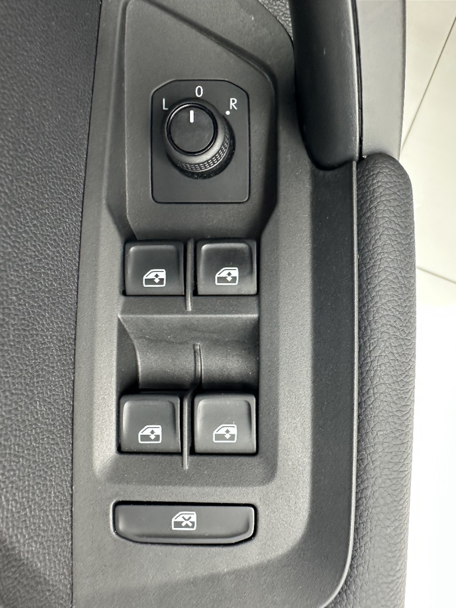 Volkswagen Tharu 2022 #11 Volkswagen Tharu 2022 car image #11