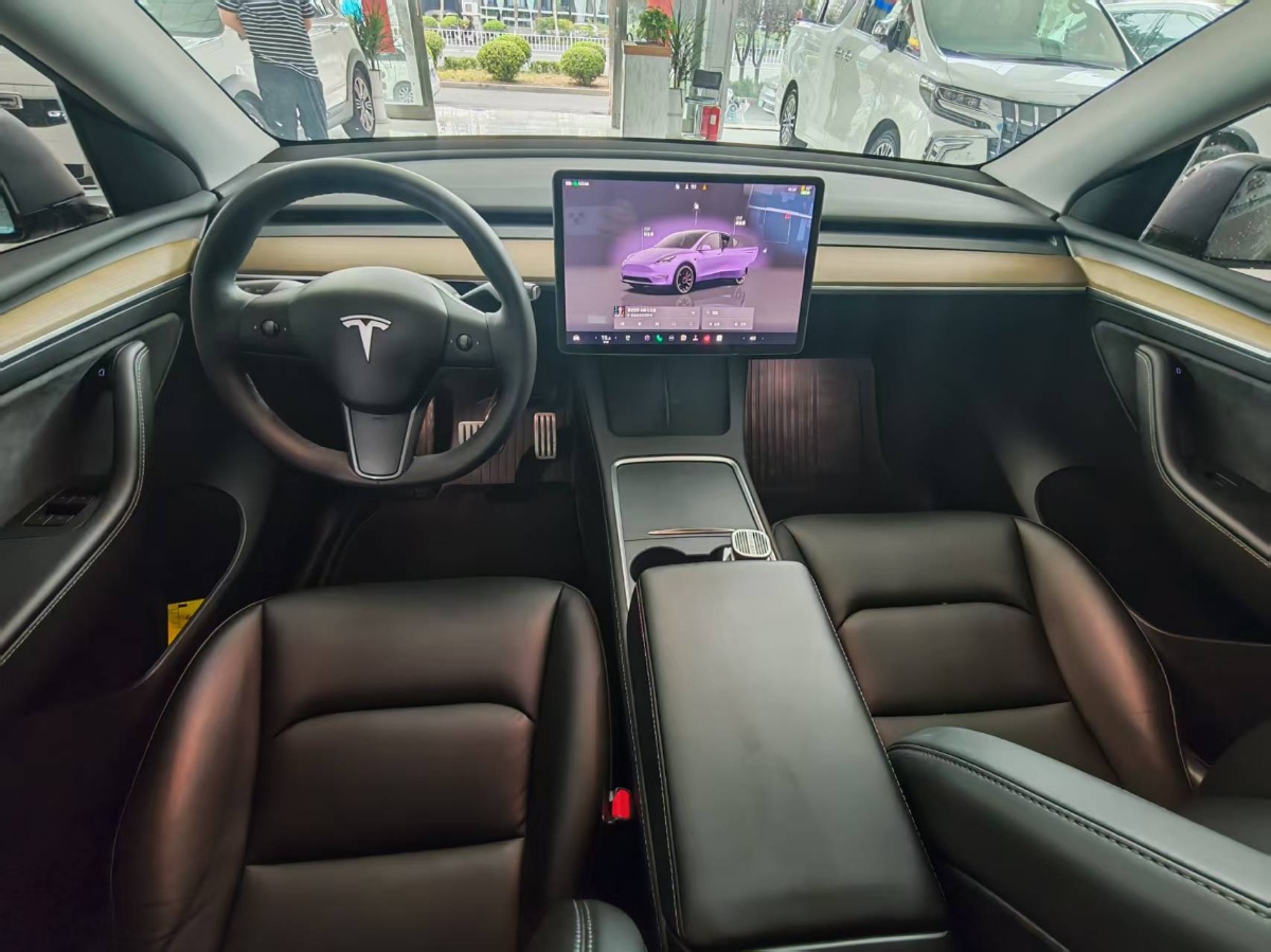 Tesla Model Y 2023 #6 Tesla Model Y 2023 immagine di auto #6
