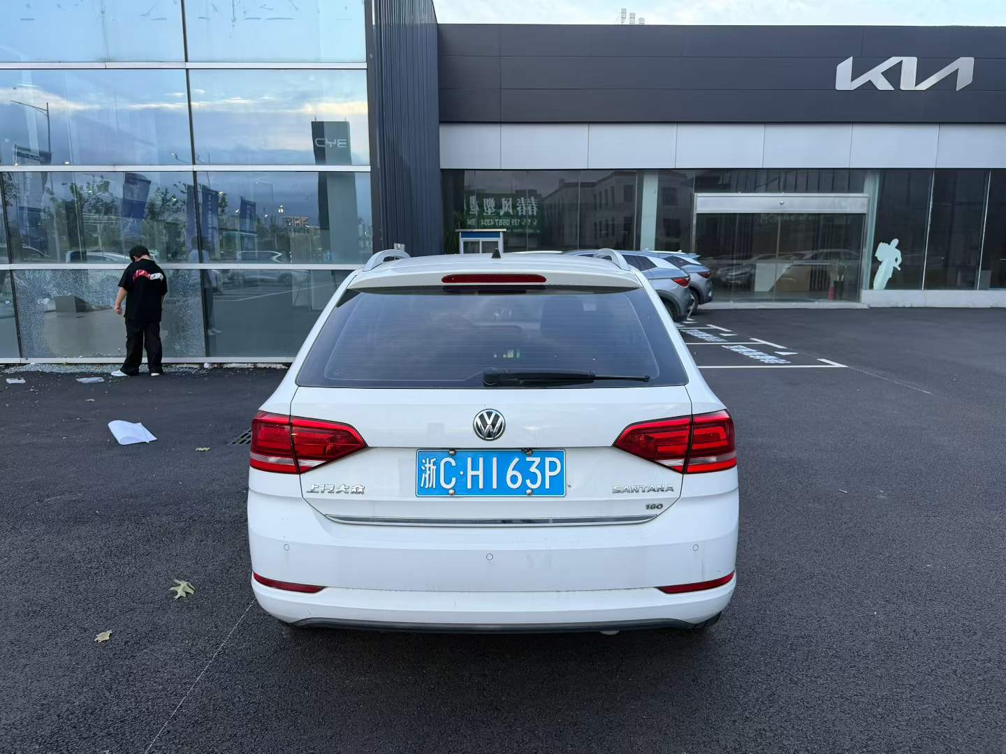 Volkswagen Santana 2018 car image #7
