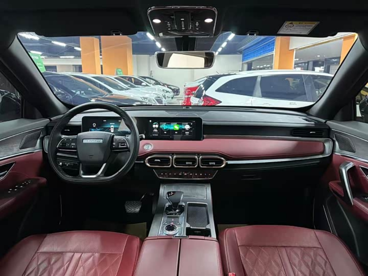 Jetour X70 PLUS 2025 #4 Jetour X70 PLUS 2025 car image #4
