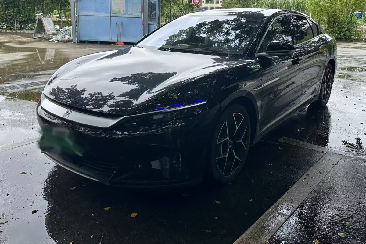 BYD Han 2024 car image #2