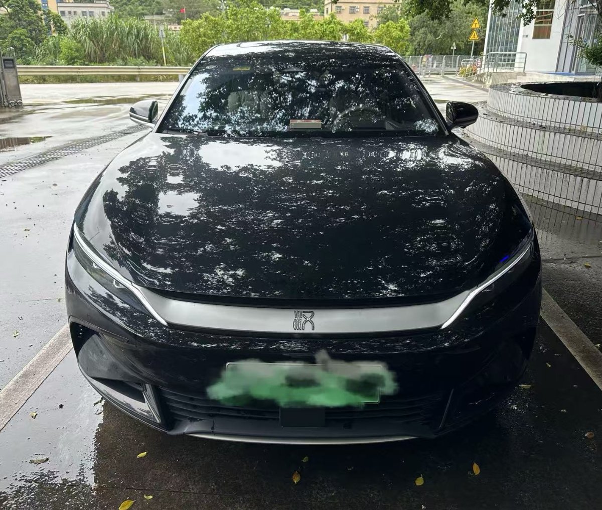 BYD Han 2024 car image 