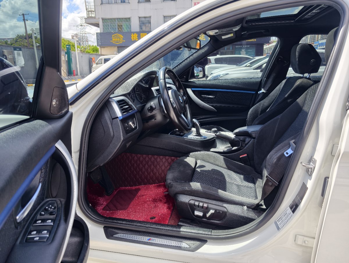 BMW 3 Series 2018 #7 BMW 3 Series 2018 car image #7
