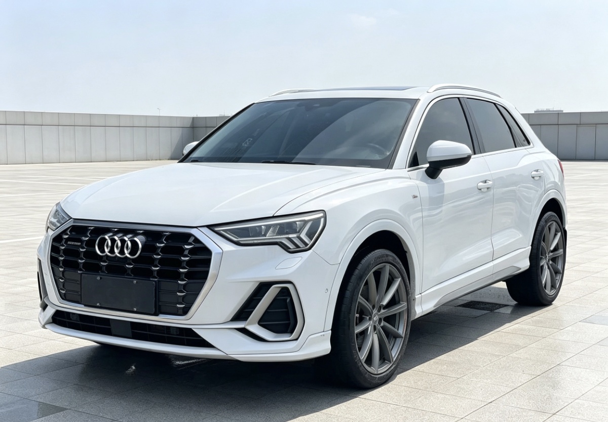 Audi Q3 2021 Audi Q3 2021 car image