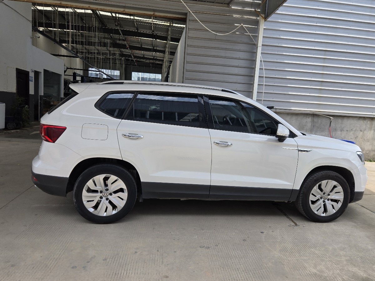 Volkswagen Tharu 2019 car image #7