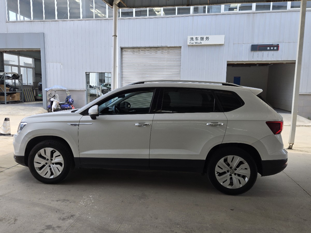 Volkswagen Tharu 2019 car image #5